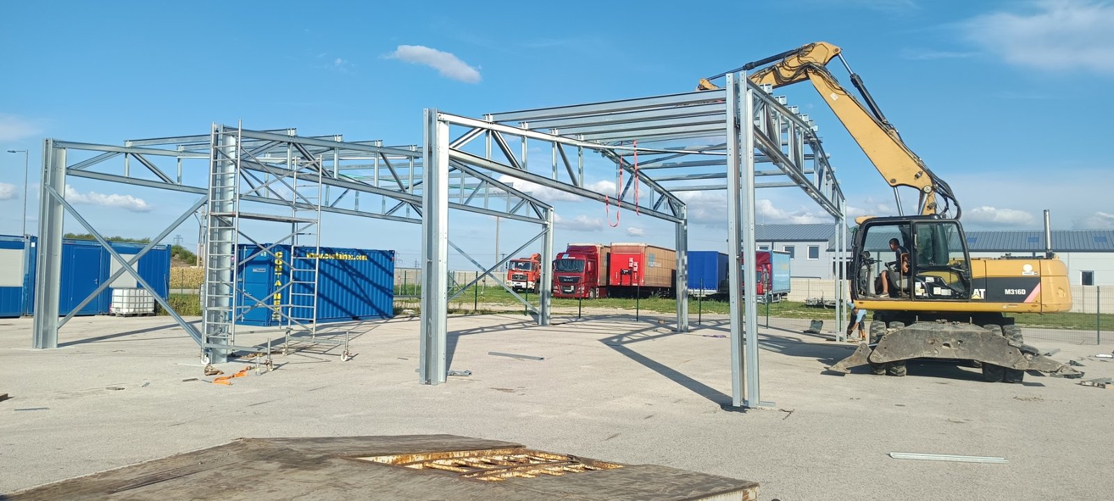 3 REmOVjhSCEYrV4Lm 2