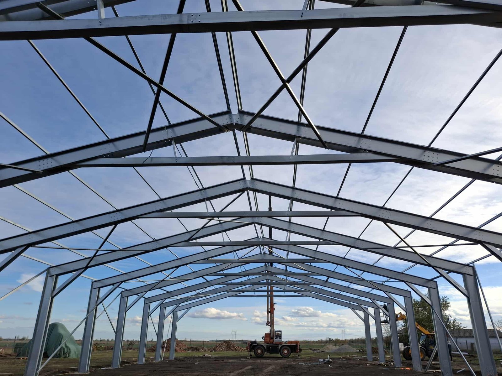 Referenciák Received 795493126735124 MaZQXHVyEFFXuXap 1